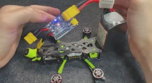 Перезалив видео с Youtube - Сборка маленького FPV квадрокоптера