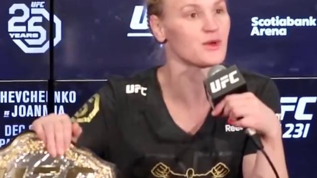 ОТЕЦ ХАБИБА НЕОЖИДАННО ОБРАТИЛСЯ К БОЛЕЛЬЩИКАМ! ЗАЩИТА ТИТУЛА ВАЛЕНТИНА ШЕВЧЕНКО смотреть онлайн