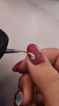 милые агли ногти 🍓+🦠