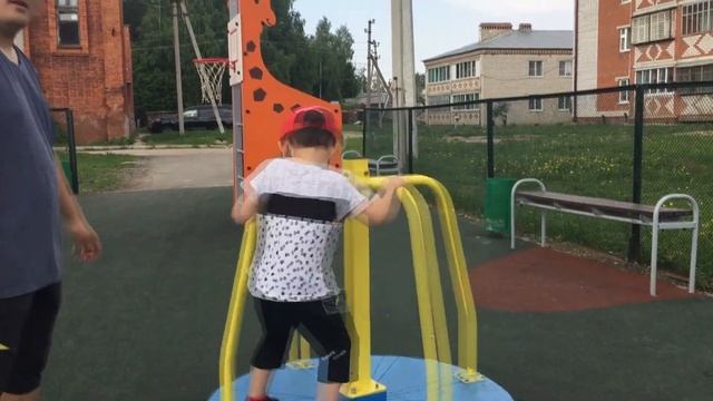 러시아 여행 5일차 어린이 놀이터 (Russia, Cheboksary, Чебоксары, 체복사리, Kugesi, Кугеси) [국제커플][혼혈아기][38개월][2019년5월