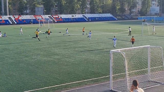 Стрела-Тигры- ФК Псков-2014-1 смотреть онлайн