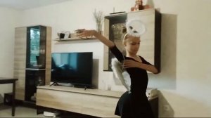 узнали? 😍 Анна Синицына в детстве