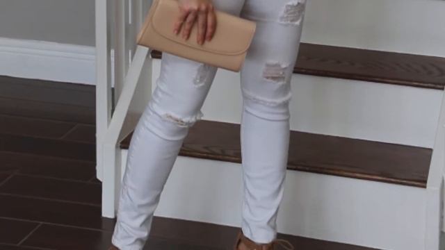 How to Style Spring Outfits for Women over 40 смотреть онлайн