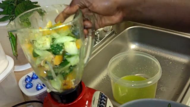 fresh cucumbers , starfruit and ginger juice смотреть онлайн