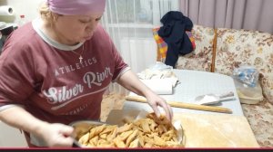 Хотела лапшу  получилось Хворост// хворост без сахара //