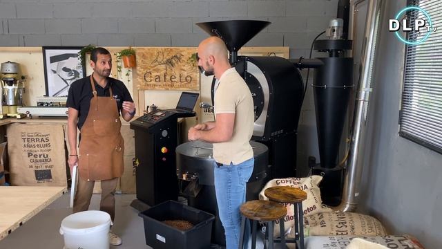 SECRETS DU CAFÉ PARFAIT : PORTRAIT INTIME D'UN MAÎTRE TORRÉFACTEUR смотреть онлайн