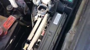 Как повысить зарядку АКБ на Тойота Камри 50 с помощью предохранителя и диода.