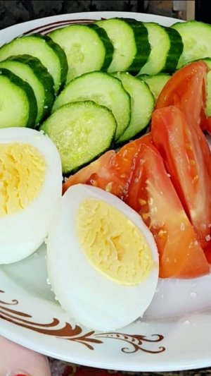 Мукбанг 🍅🥒
Рубрика Готовим вместе 👩🍳