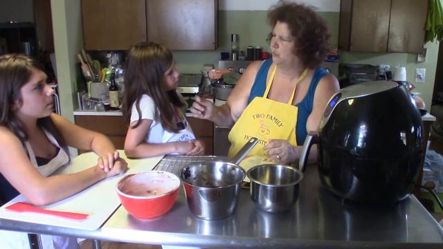 AIR FRYER Chocolate 🍫Cake - The Training Continues ! смотреть онлайн