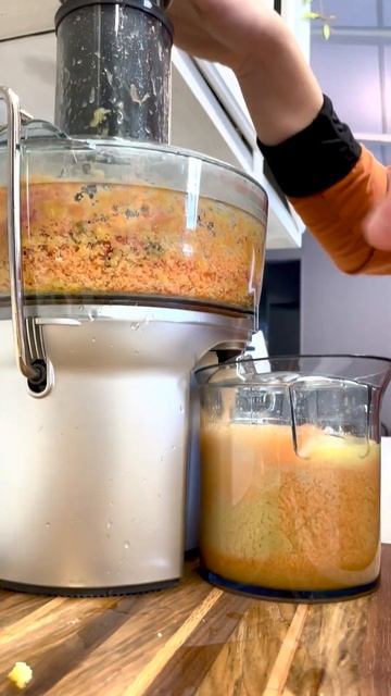 Citrus Juice Afternoon Refresher | energy boosting | fresh squeezed drinks | tropical | juicing