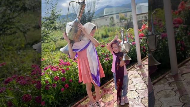 С Кувшином на плечи, Горянка шла за водой к роднику@ларисагаджиева#горы #вдохновение #горянка#