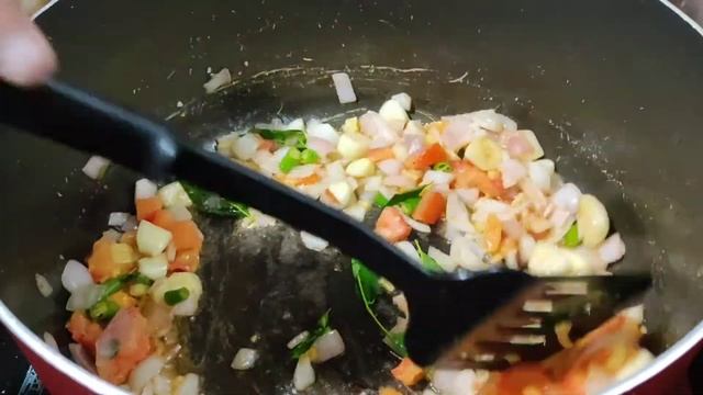 Mangalore Style Clams Sukka Recipe | ಮರುವಾಯಿ ಸುಕ್ಕ смотреть онлайн