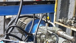 UNC 060 ,МКСМ 800 ремонт гидропривода .Рспределитель МКСМ 800.