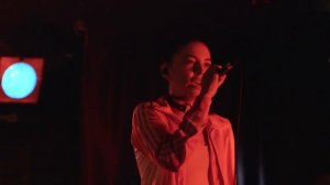 Bishop Briggs "River" (Live) - UMUSIC Sessions