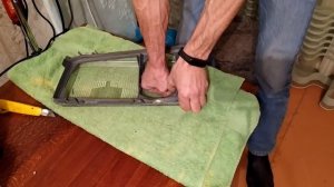 Как переклеить стекло фары. How to re-glue the headlight glass.