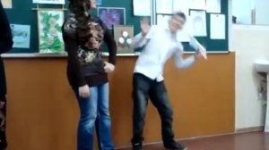 чистушки от 8-А(Б) исполнитель Богдан Вкрбовский