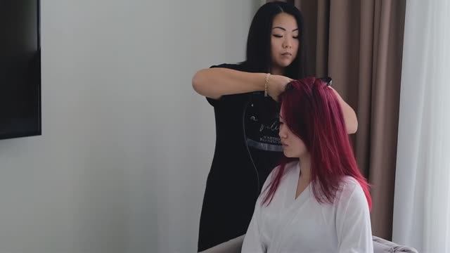 Свадебный клип, отель и банкет смотреть онлайн