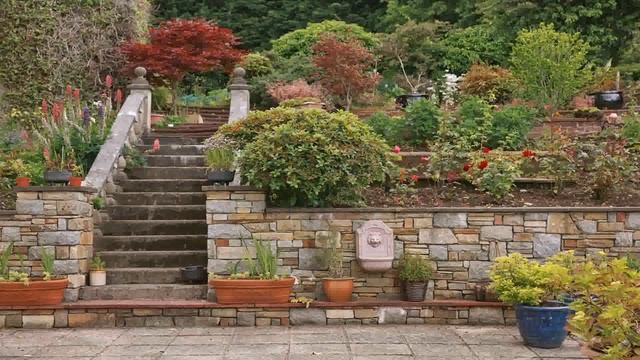 Garden Ideas With Retaining Wall смотреть онлайн