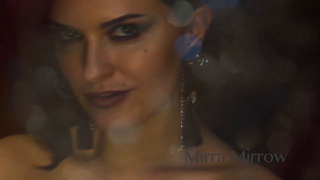 Mirra Mirrow. Set 