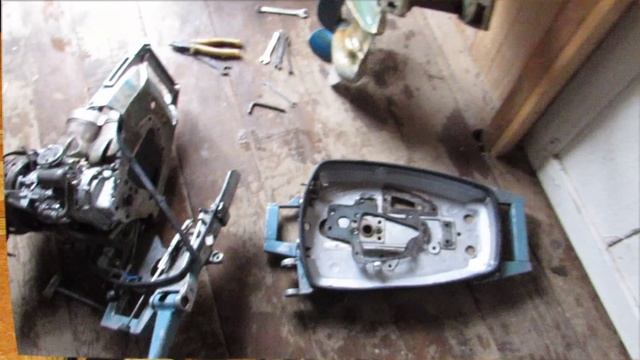 Лодочный мотор Вихрь20.Ремонт после удара о топляк. смотреть онлайн