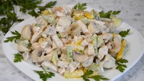 Салат сначала показался прост, всего то 3 продукта. Но в душу запал, решила готовить.