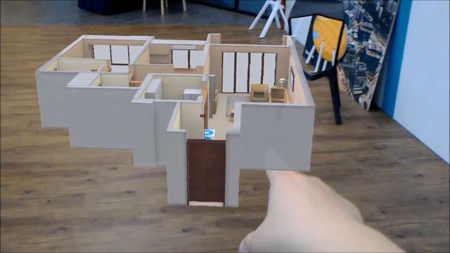 Realmax HoloLens Demo
