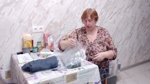 Что купила для рассады, подарки для мужа. На обед каждому свой суп.