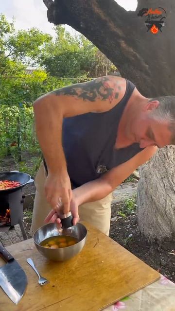 Помидоров ДЗВАДЗЕХ 🍳🍅 #армянскаякухня #яичница #яичницаспомидорами #садж #рецепты #статьшефом#рек смотреть онлайн