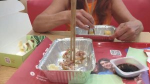 Анапа.ТЦ Красная Площадь.Вечерняя дискотека.