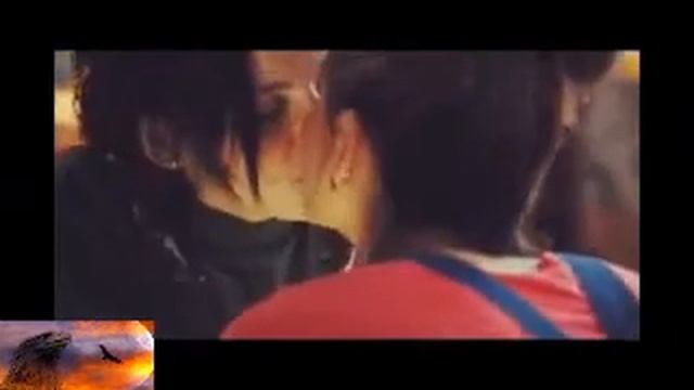 Anni & Jasmin Play Emotional Love смотреть онлайн