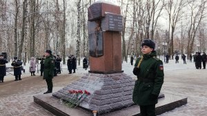 (Рыбинск-40) МИТИНГ ПАМЯТИ ВОИНОВ-ИНТЕРНАЦИОНАЛИСТОВ