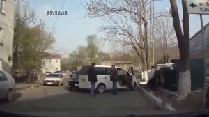 ДРАКИ НА ДОРОГЕ