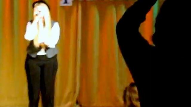 УМНИЦА, ПОДНЯЛА ВЕСЬ ЗАЛ!!! смотреть онлайн