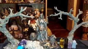 ГРЕЧЕСКИЕ СКОРОПОМОЩНИКИ... ДЛЯ ВСЕХ... ВЕДЬМИНА ИЗБА . ИНГА ХОСРОЕВА.