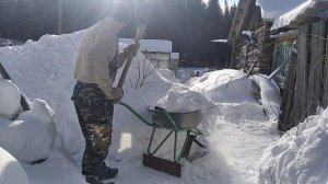 Уборка снега на тачке