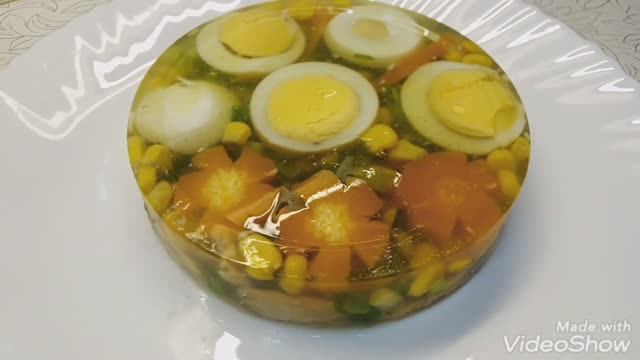 Вкуснейшее заливное из курицы с овощами. Объедение. Простой рецепт