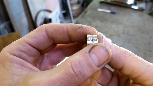 Мерседес 190 w 201. Злая утка на капот. Теперь ни кто не украдёт. Angry duck on the hood. смотреть онлайн