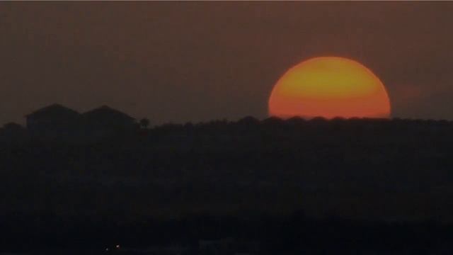 Sunset. Almost from the window) By Vlad Chebanov смотреть онлайн