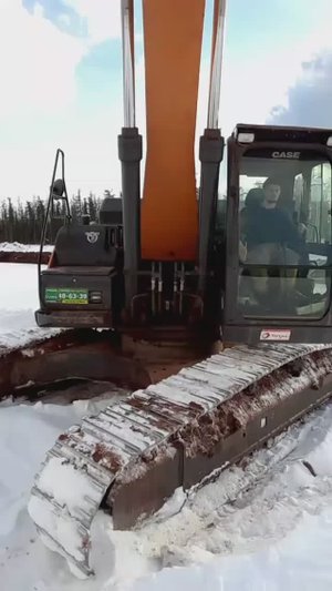 Кратко о том какие работы выполняют гусеничным экскаватором