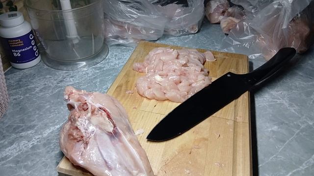 Заготовки из курицы в морозилку//Много болтаю