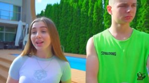 КЛИП-Lady Diana и Смайл😢