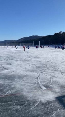 Студенческий хоккей на льду озера Байкал 🏑🏑🏑