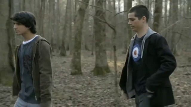 1×01 / Волчонок / Стайлз и Скотт (5) Стайлз и Дерек