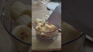 простой десерт за 10 минут из бананов и кокосовой пасты #десерт5минут #кокосовый #морожноеизбанана
