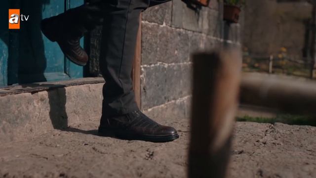 Saniye’nin hayatı Vedat’ın elinde! - Sen Anlat Karadeniz 37.Bölüm смотреть онлайн