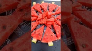 Нарезка арбуз и дыня.