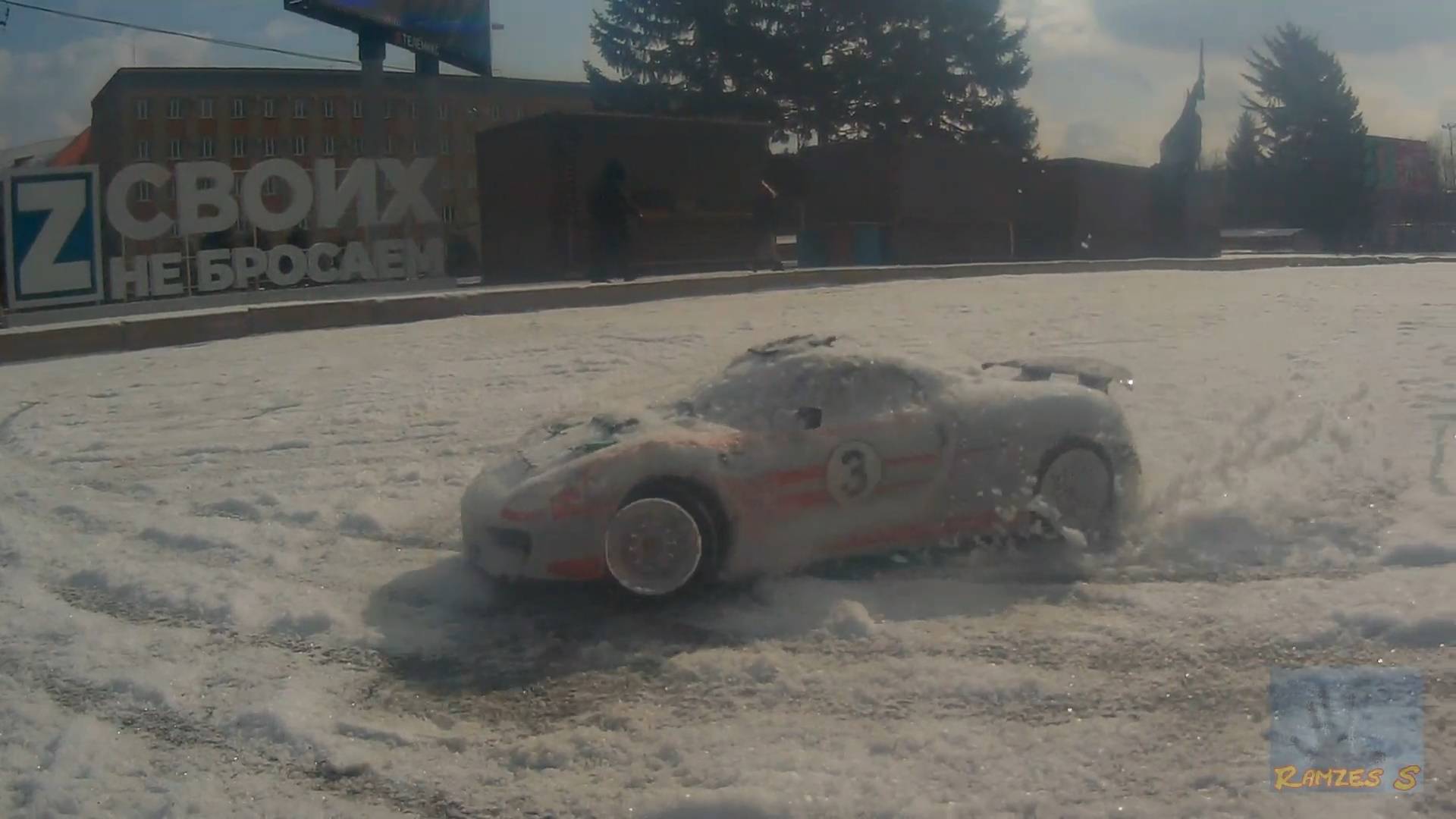 Снег выпал - Дрифтеры активировались.