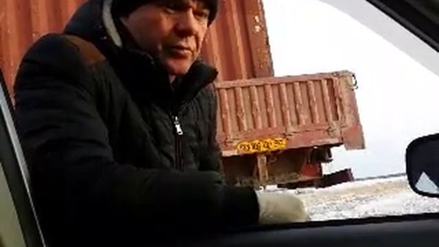 Очередь на осенний паром г. Якутск (Жатай - Техтюр) 27.10 смотреть онлайн