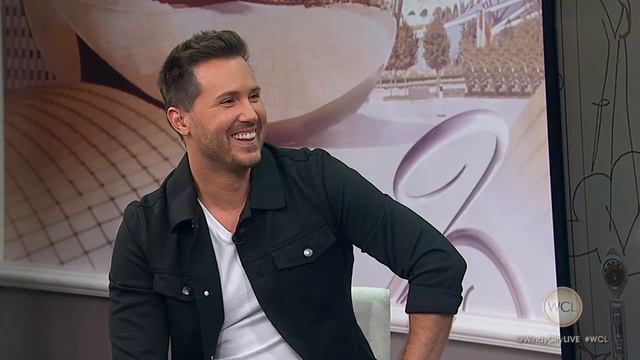 Napoleon Dynamite cast reunites on Windy City LIVE смотреть онлайн