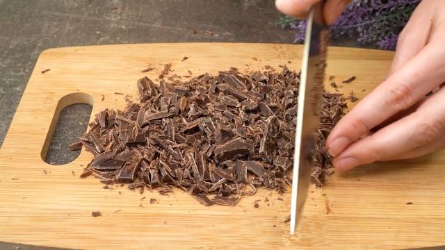 Die Kondensmilch mit den Pfirsichen verquirlen! Das beste Sommerdessert in 5 Minuten! смотреть онлайн